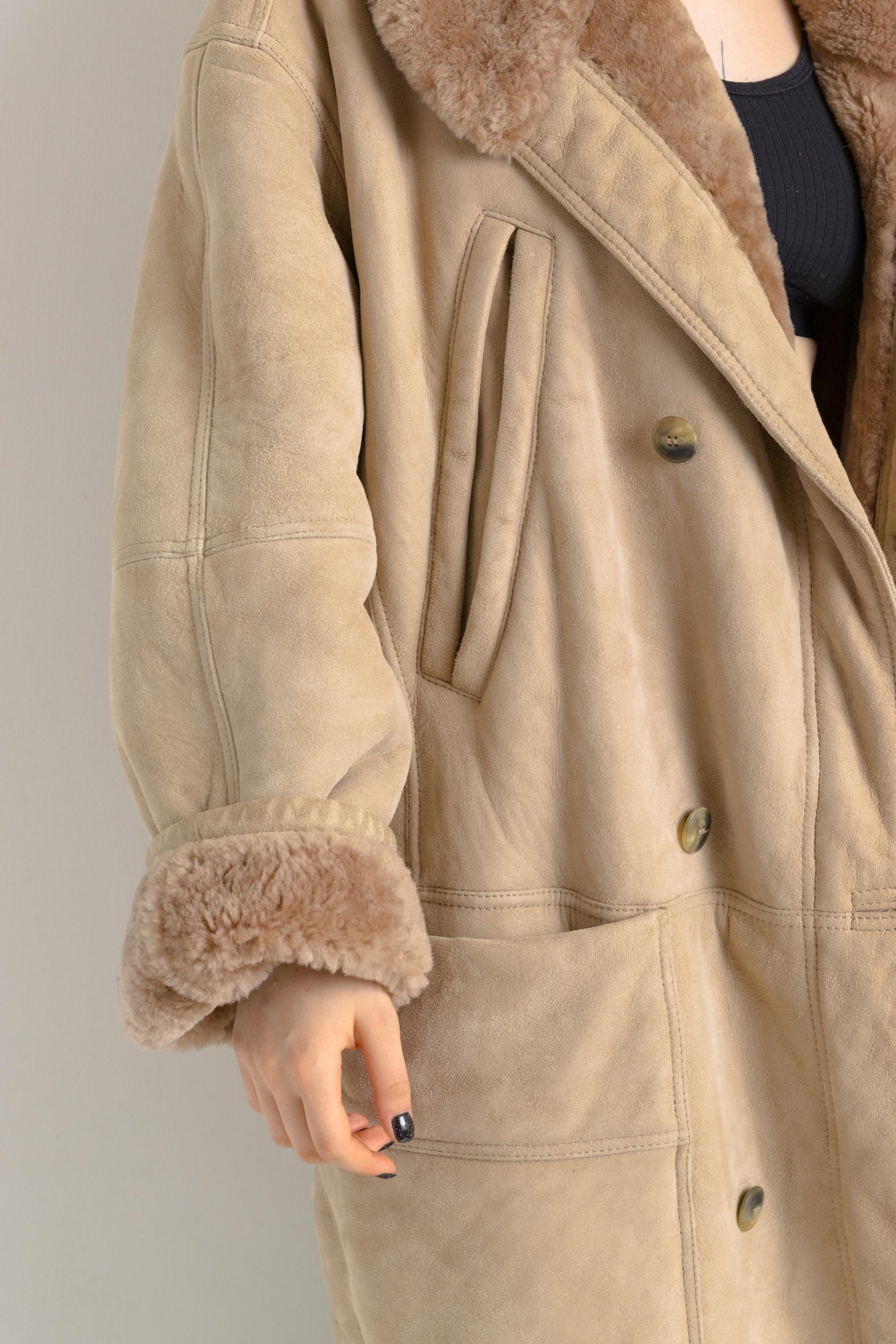 Gianfranco Ferre Vintage 80s Genuine Suede Sheep Shearling Coat/Vintage Suede Shearling Coat/Vintage Woman Winter Suede Coat