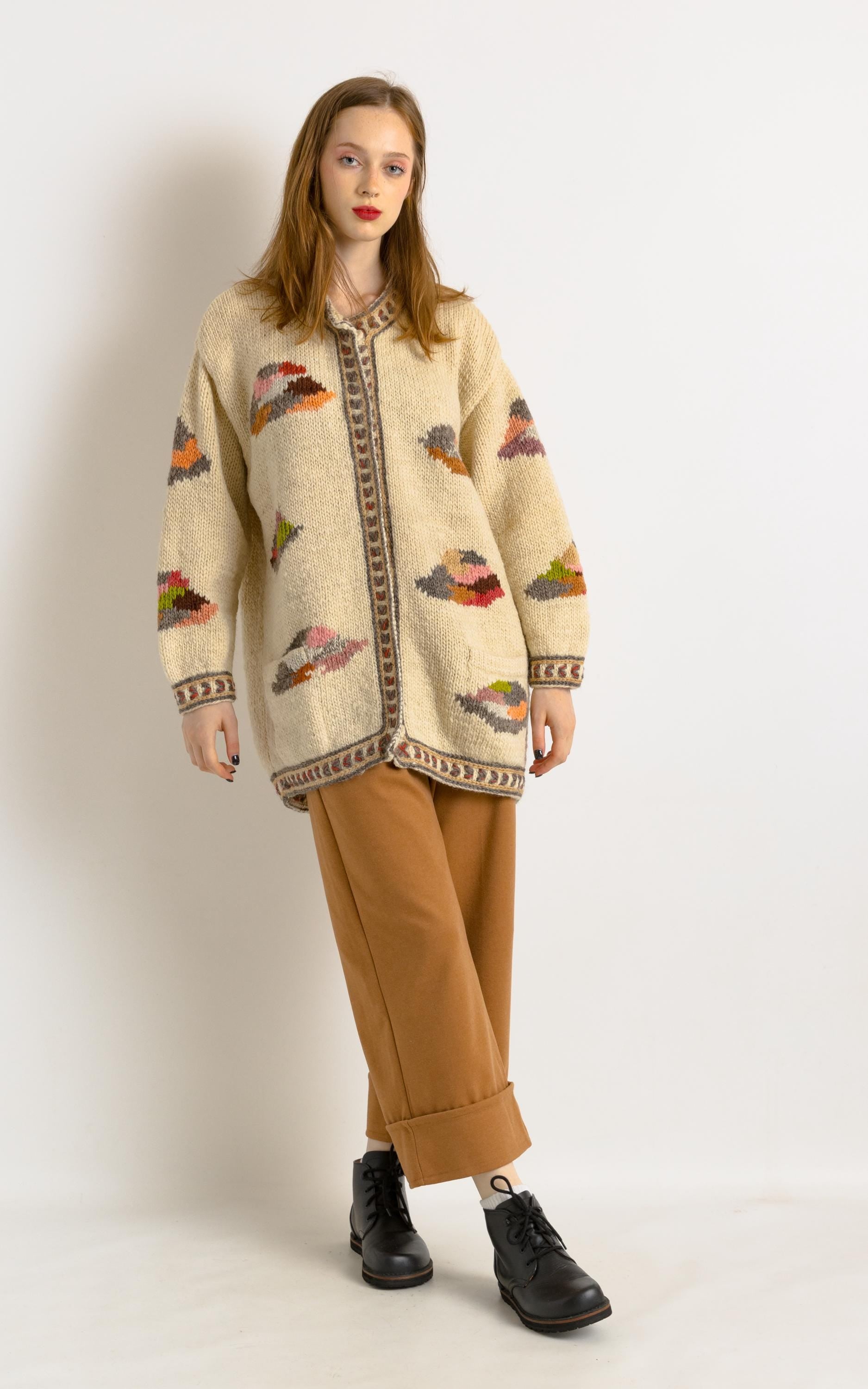 70s Vintage Abstract Pattern Knitwear Handknitted Crew Neck Beige Multicolor Ornament Wool Jumper Cardigan Sweater size Medium