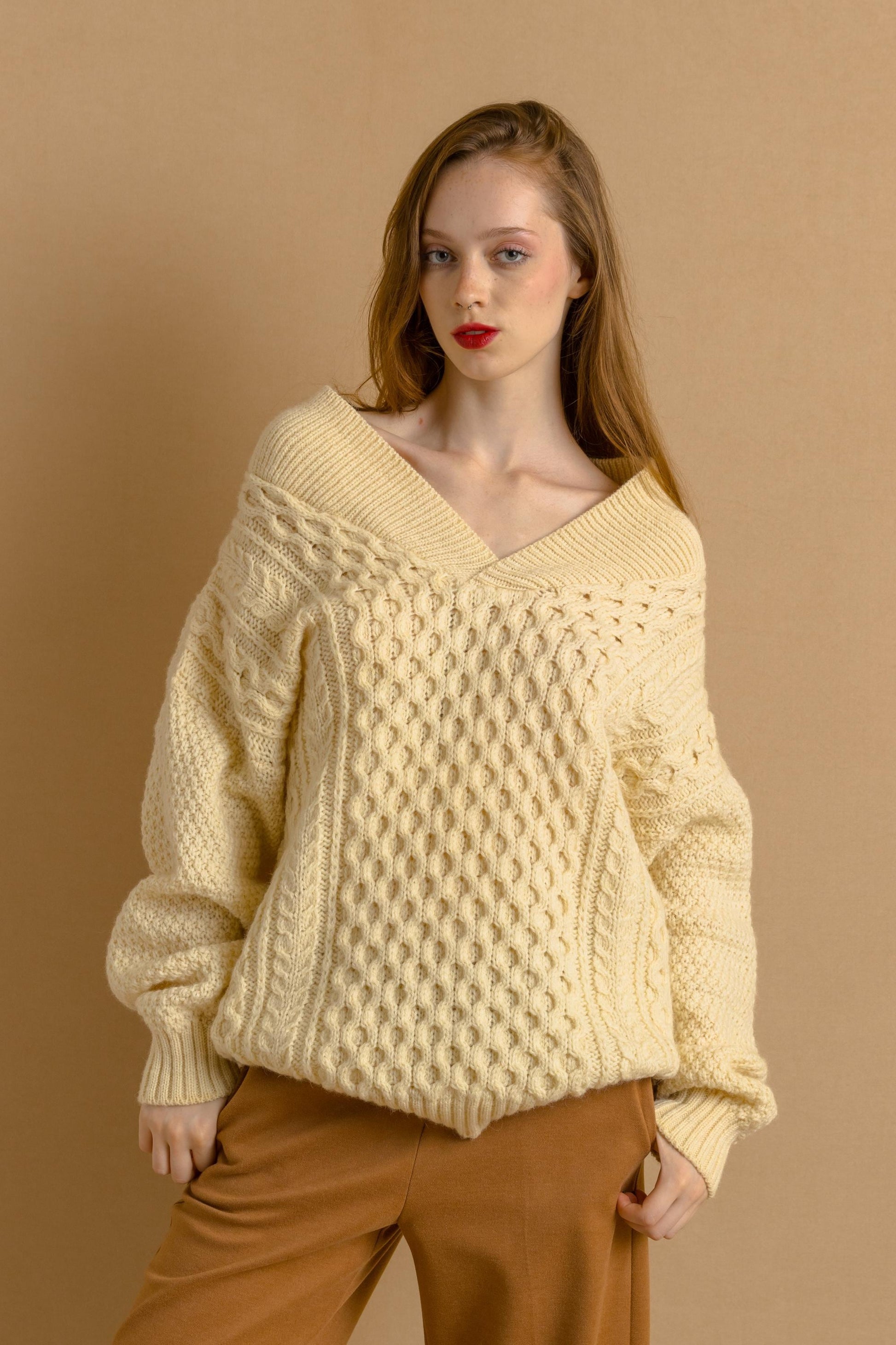 70s Vintage Ireland Denmark Norway Knitwear Woolknit Beige Ornament Wool Jumper Sweater 4423/ Vintage Woman Fair Isle Wool Sweater