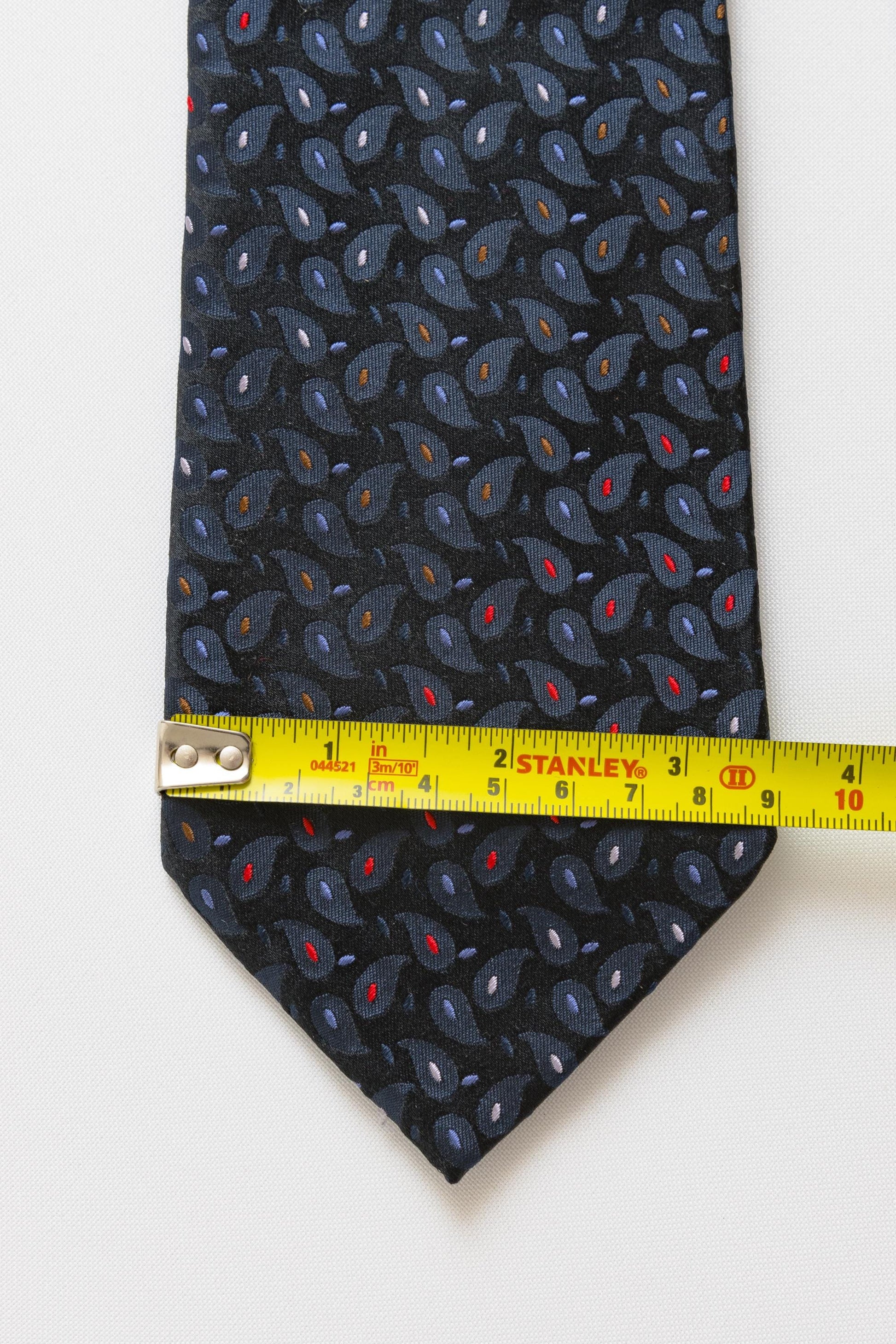 Giorgio Armani Tie abstract pattern leaves print necktie retro beautiful luxury gift for men accessories silk 90s style men's