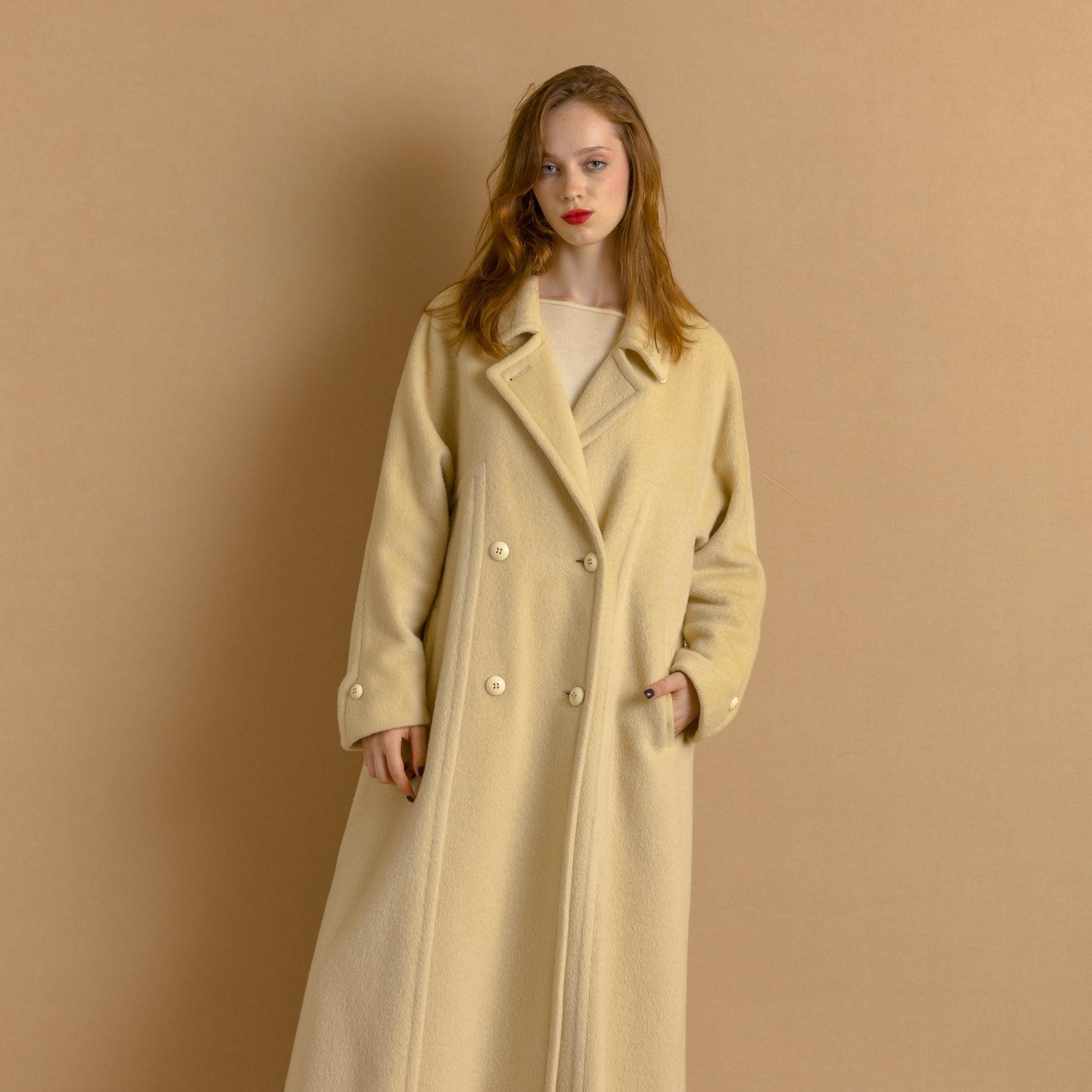 80s Woman Lambswool Mohair White Coat Women Vintage 80s winter coat long wool coat outerwear maxi winter coat vintage clothing size Medium