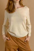 90s Vintage 100% Lambswool VBoat Neck Beige Sweater Jumper Top Girlfriend Present Womans Wear Vintage Clothes 4892 Woman Small