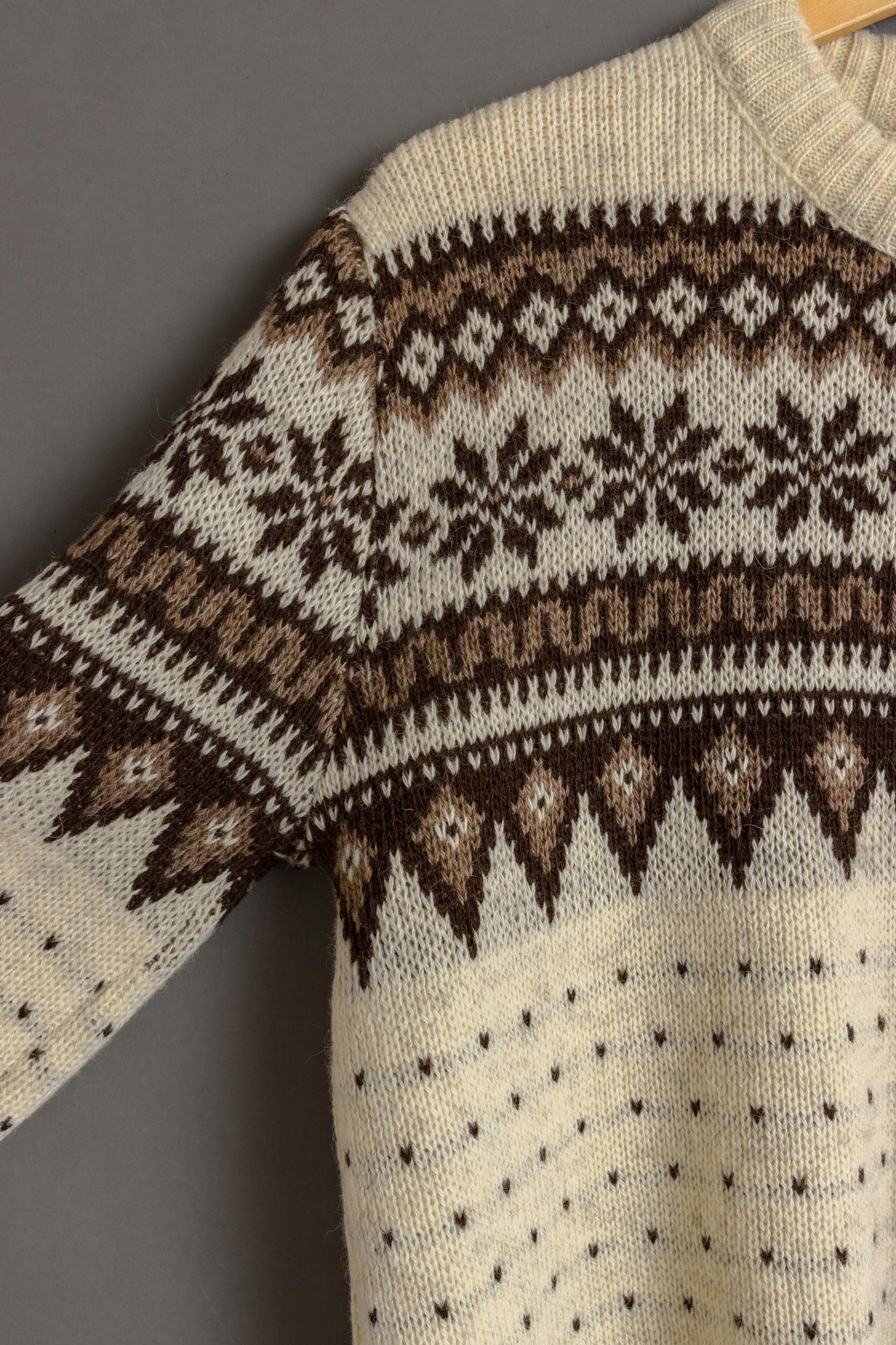 70s Vintage Denmark Knitwear Abstract Ornament Wool Jumper Sweater/ Vintage Woman Fair Isle Wool Sweater size Medium