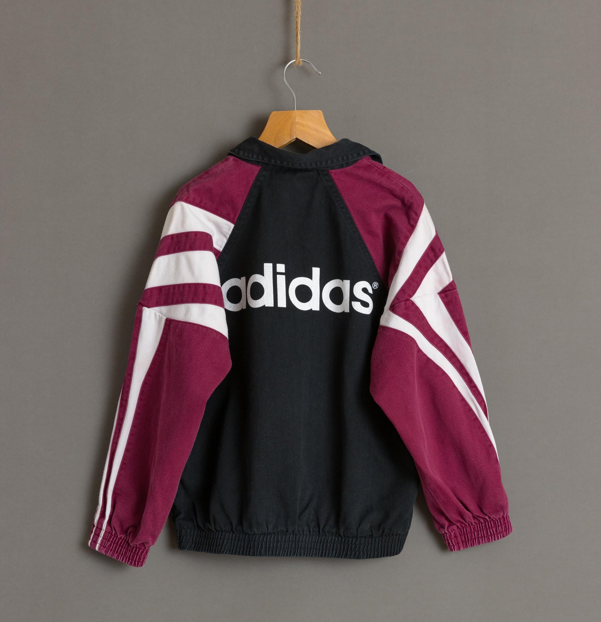 ADIDAS 1990s vintage boys girls newcastle jumper/ Kids ADIDAS sweatshirt/ 3-stripes maroon/US 8T 128 cm