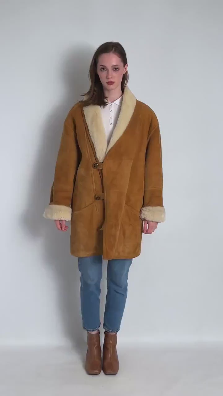 80s Vintage Suede Sheepskin Leather Shearling Fastens Coat size Mens 50/Vintage Leather Shearling Coat/Vintage Woman Winter Suede Coat