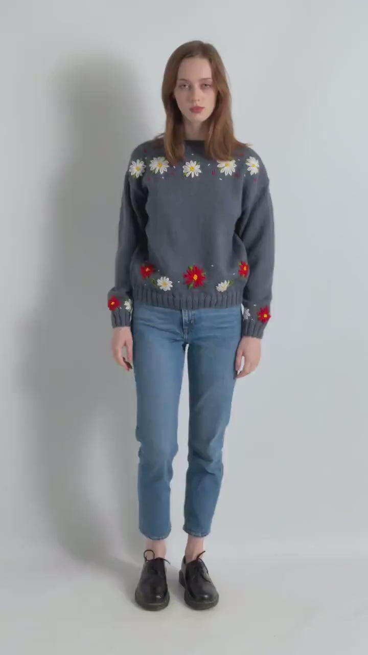 Women's Wool Jumper - Daisy - Pullover - Floral Sweater - Embroidered Pullover - Retro Flower Power - 90s Syle- Handknitted